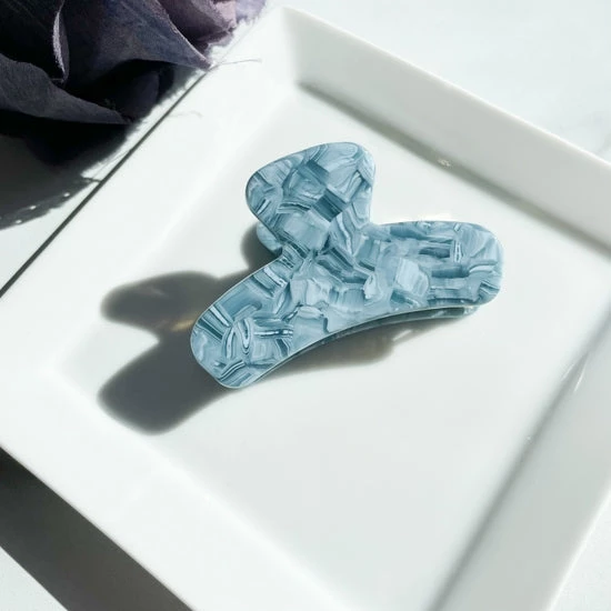 Fenna & Fei French Hair Claw - Mini Tortoise Shell Acetate Hair Clip Hair Accessories 5 Fenna & Fei French Hair Claw - Mini Tortoise Shell Acetate Hair Clip Hair Accessories