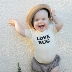 Tenth And Pine Love Bug Organic Cotton Short Sleeve Onsie Little Ones