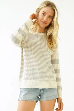 Mystree Women's Summer Stripe Sweater - Grey
