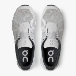 On M's Cloud 5 - Glacier / White