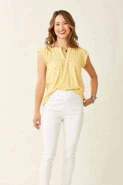 Carve Designs Kinsley Top - Yellow Kodiak Women's