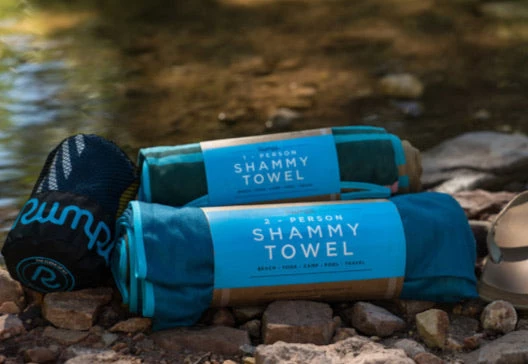 Rumpl The Shammy Clean-Up Kit Outdoor Gear & Accessories 3 Rumpl The Shammy Clean-Up Kit Outdoor Gear & Accessories