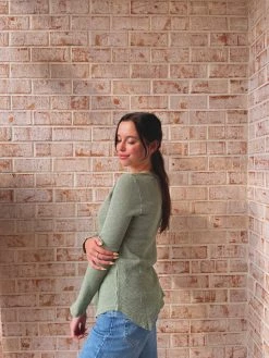 Dylan Slub Waffle Deep V-Shirt Tail Tee