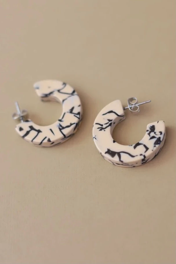 Nat And Noor Ray In Marble Semi Hoop Earrings Jewelry 5 Nat And Noor Ray In Marble Semi Hoop Earrings Jewelry