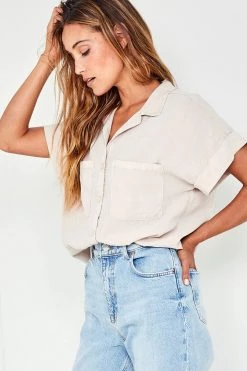 Bella Dahl Slouchy Short Sleeve Button Down - Soft Daisy Women's
