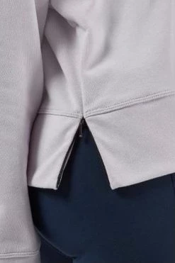 On W's Crew Neck - Lilac