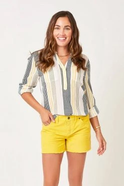 Carve Designs Women's Dylan Gauze Shirt - Multistripe