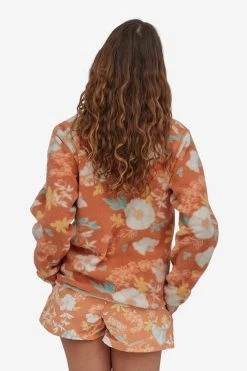 Patagonia W Lightweight Synchilla Snap-T Pullover-Flower Power Big: Toasted Peach Women's 7 Patagonia W Lightweight Synchilla Snap-T Pullover-Flower Power Big: Toasted Peach Women's