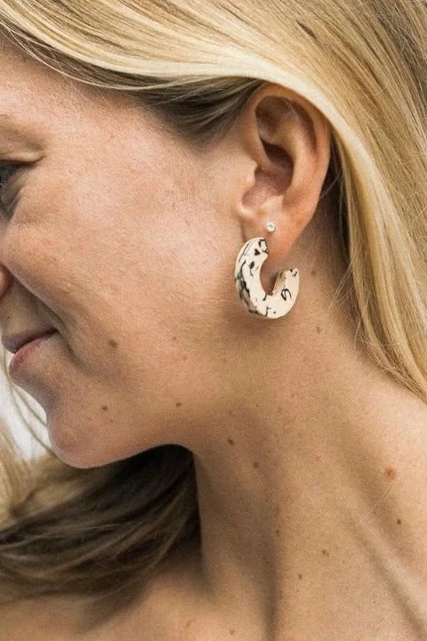 Nat And Noor Ray In Marble Semi Hoop Earrings Jewelry 7 Nat And Noor Ray In Marble Semi Hoop Earrings Jewelry