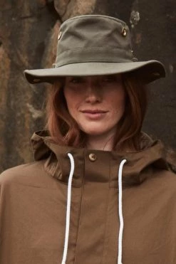 Men's Hats Tilley T3 Classic Cotton Duck Hat 10 Men's Hats Tilley T3 Classic Cotton Duck Hat