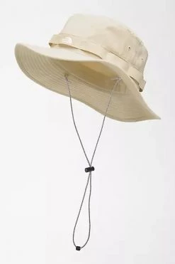 The North Face Class V Brimmer