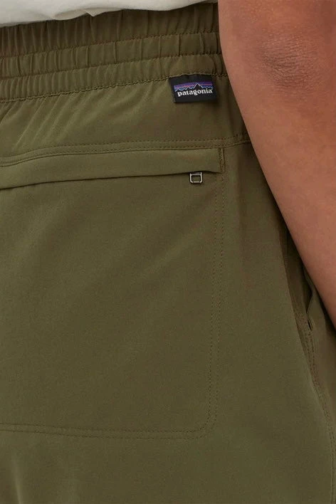 Patagonia W Fleetwith Shorts - Fatique Green 6 Patagonia W Fleetwith Shorts - Fatique Green