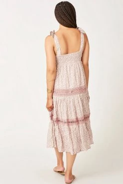 Carve Designs Women's Kiera Dress - Fawn Kodiak