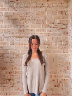 Dylan Slub Waffle Deep V-Shirt Tail Tee