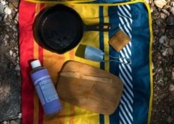 Rumpl The Shammy Clean-Up Kit Outdoor Gear & Accessories 8 Rumpl The Shammy Clean-Up Kit Outdoor Gear & Accessories