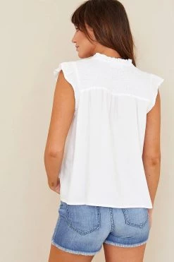 Bella Dahl Women's Sleeveless Smocked Ruffle Top - White